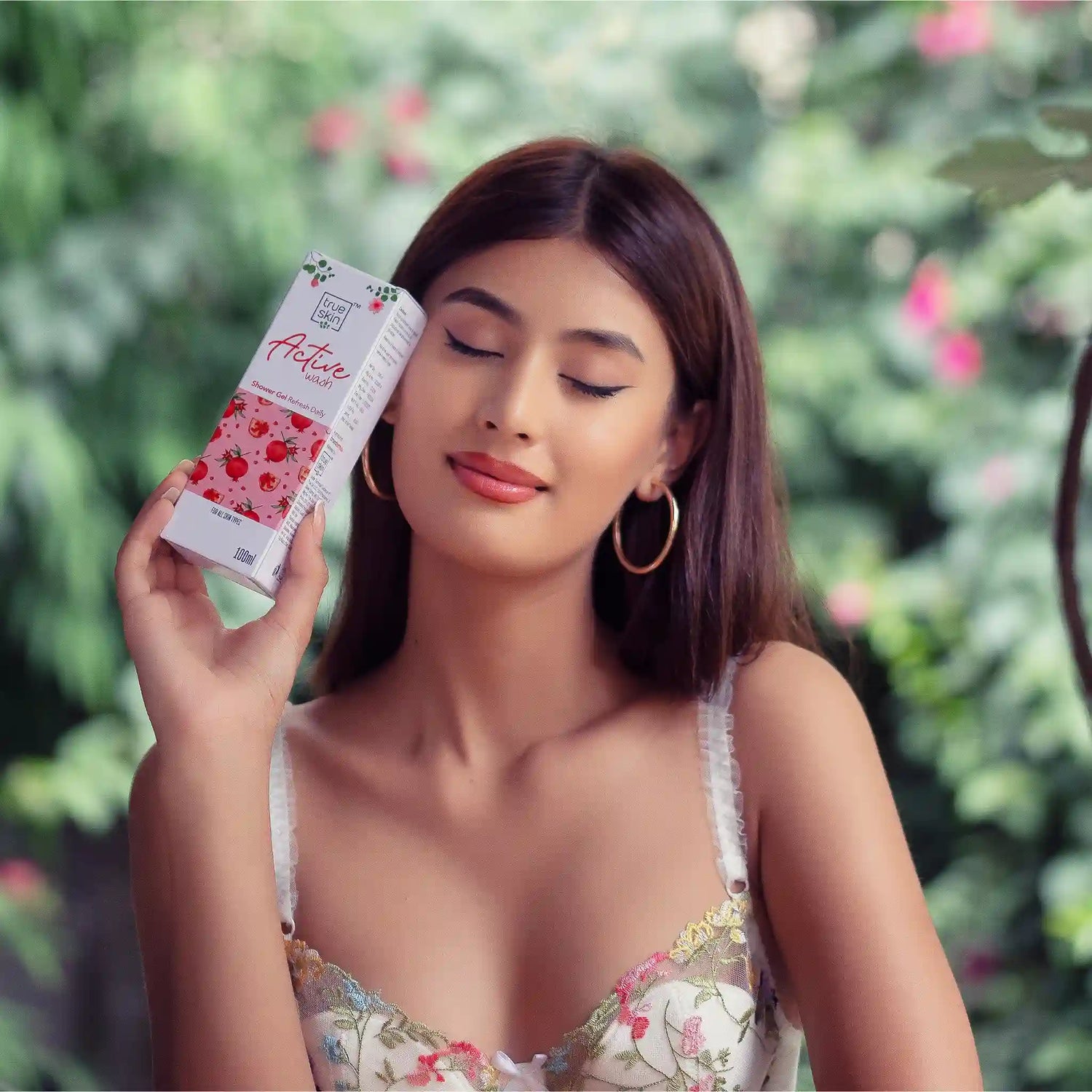 Active_Face_wash_for_all_skin_types_-_true_skin