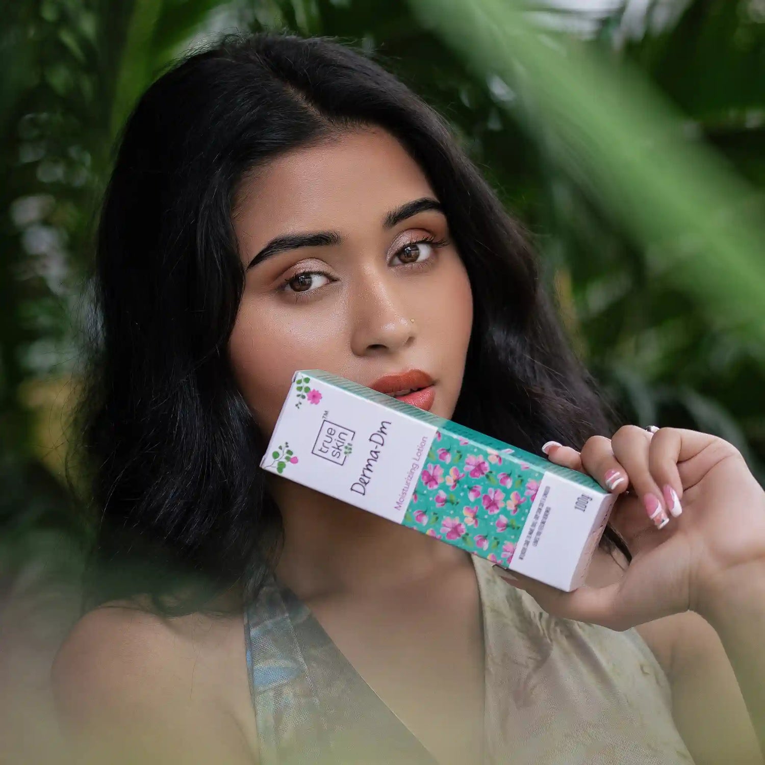 Moisturizer lotion for daily use with shea butter - true skin