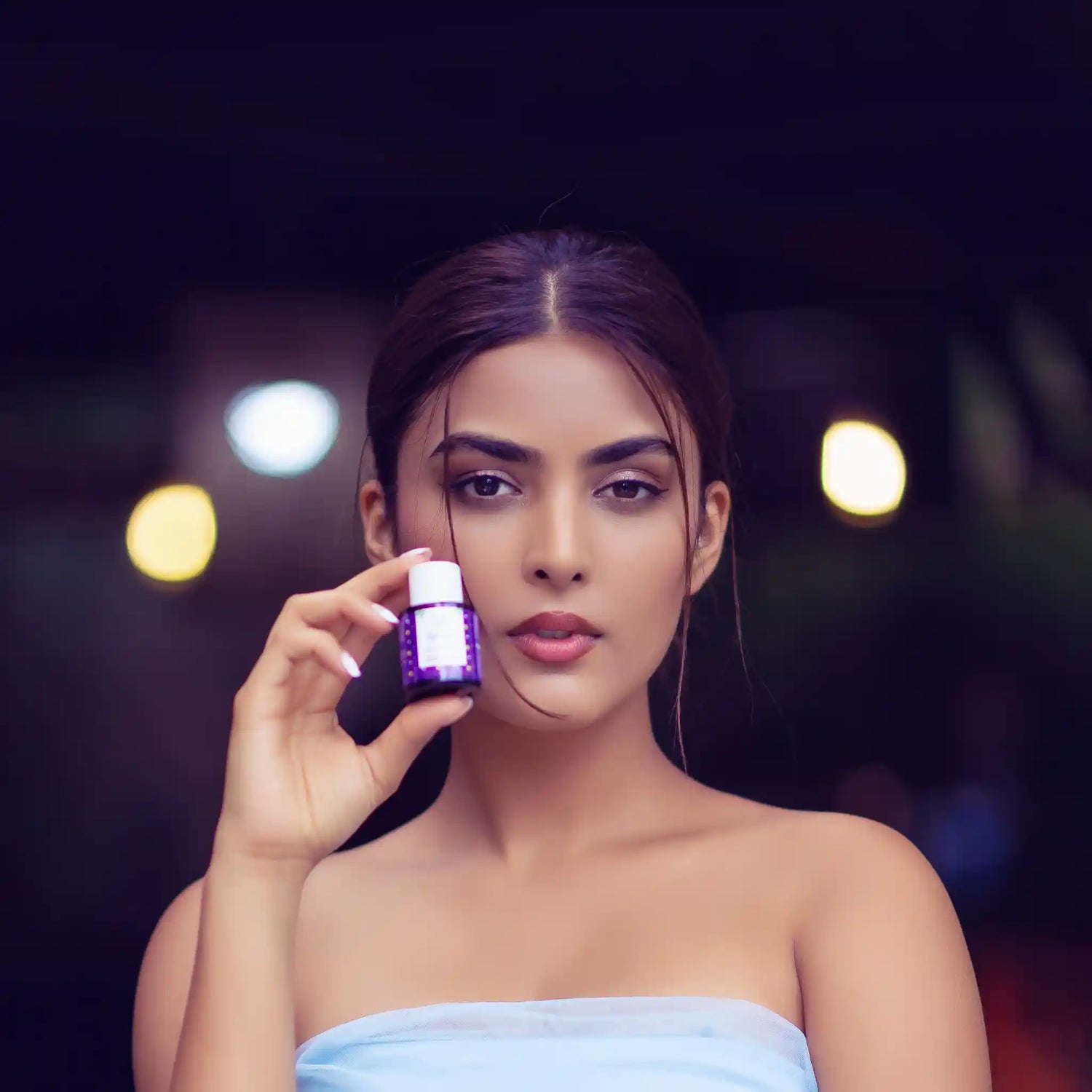 Ret-nol_Anti-aging_serum_for_glow_skin_by_True_skin