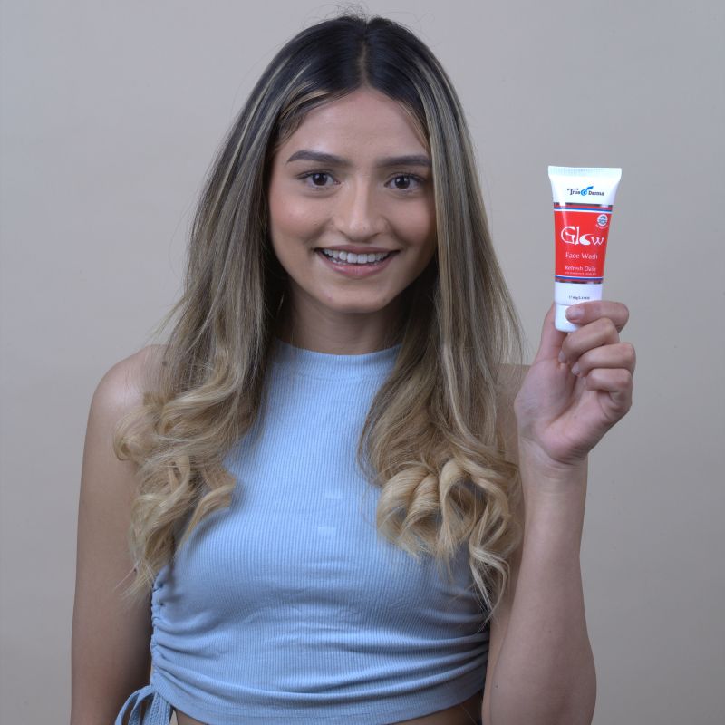 True Derma Glow Face Wash |  Glow and Clean Whitening Face Wash