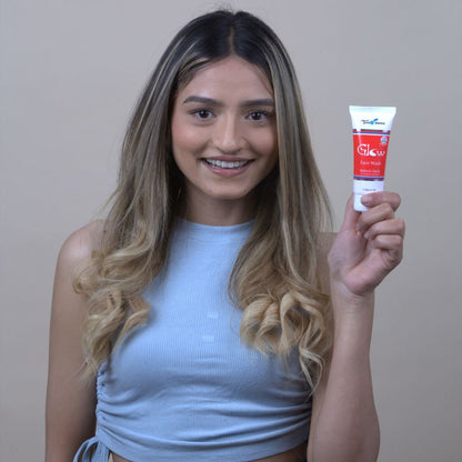 True Derma Glow Face Wash |  Glow and Clean Whitening Face Wash